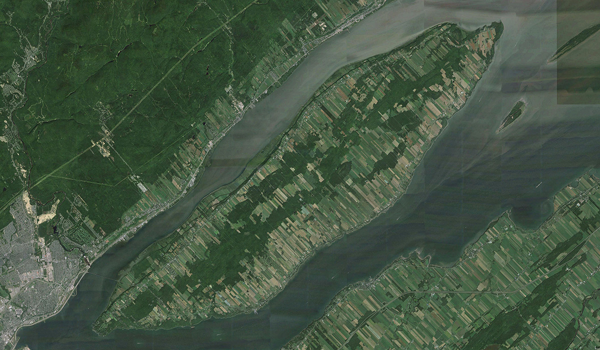 Aerial view of a river in Ottawa.