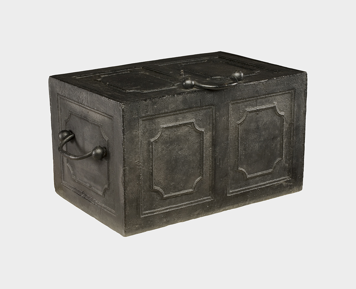 A black metal box with handles displayed in the Canadian Museum of History in Ottawa.